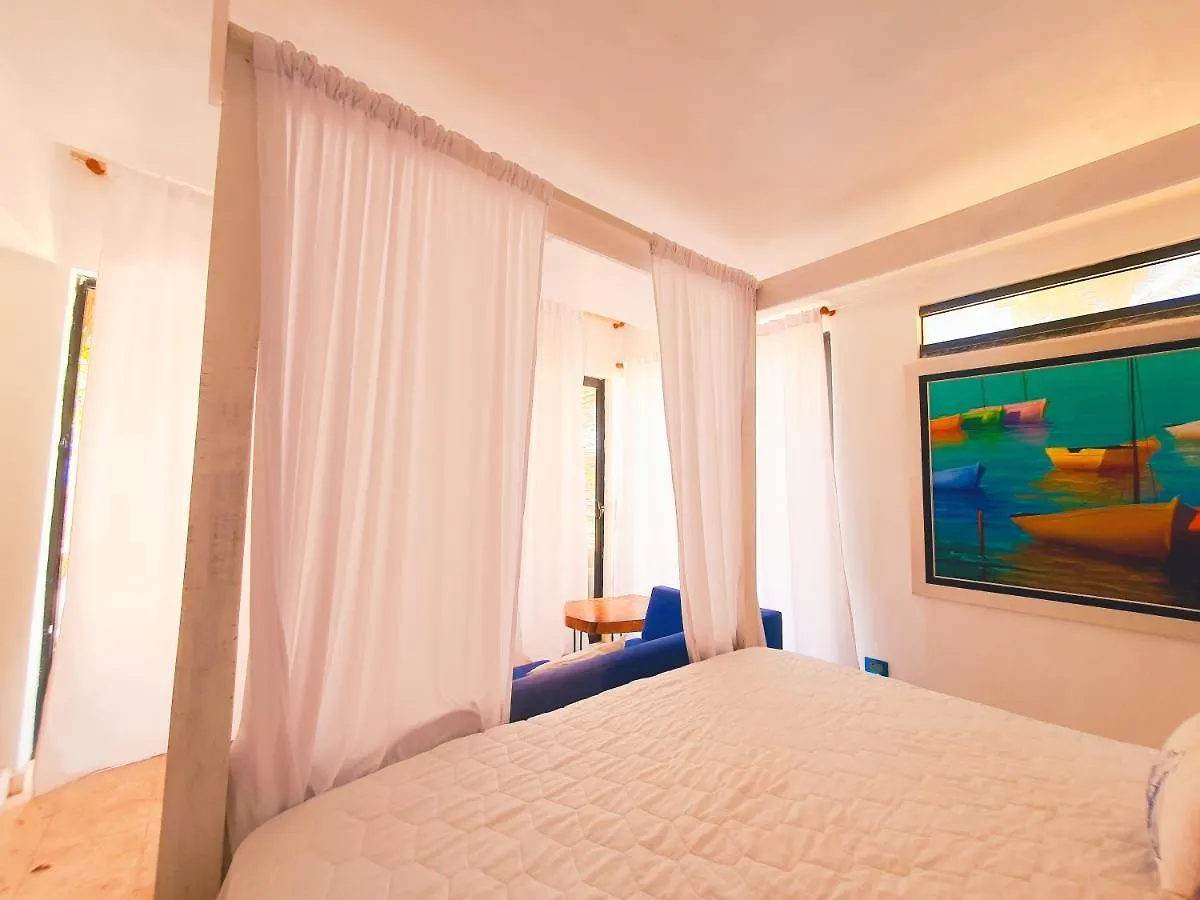 Bluemare Ecohotel Frente A La Playa Ensendada Punta Rucia