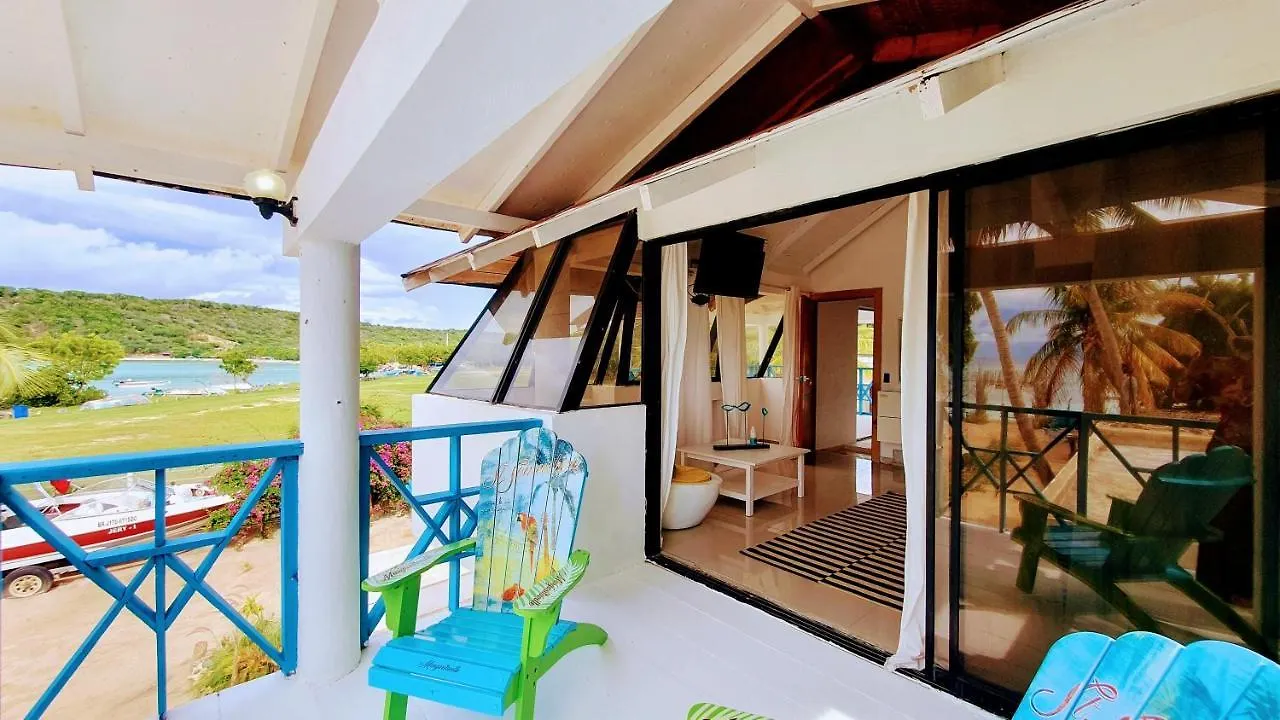 Hotel Bluemare Ecohotel Frente A La Playa Ensendada Punta Rucia