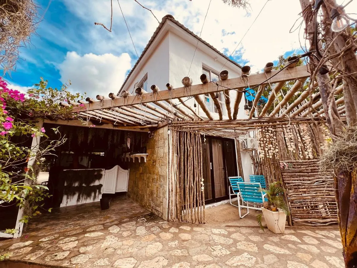 Bluemare Ecohotel Frente A La Playa Ensendada Пунта-Русия Отель