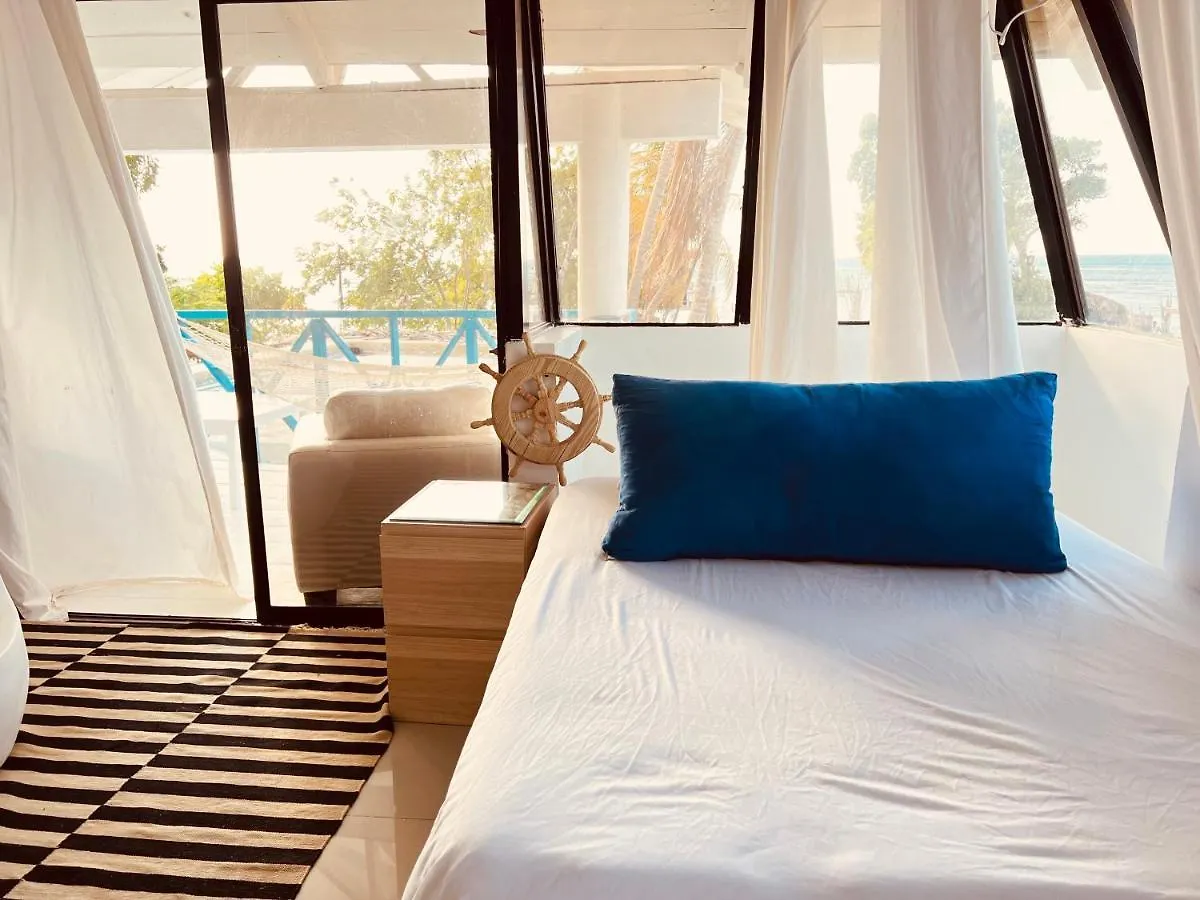 Bluemare Ecohotel Frente A La Playa Ensendada Punta Rucia 0*,  Dominican Republic