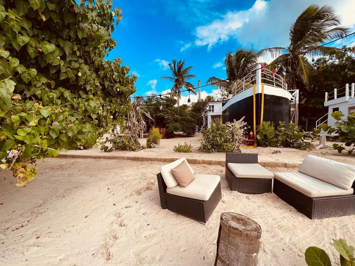 Bluemare Ecohotel Frente A La Playa Ensendada Punta Rucia 0*,  Dominican Republic