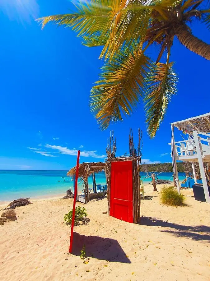 Bluemare Ecohotel Frente A La Playa Ensendada Punta Rucia Hotel