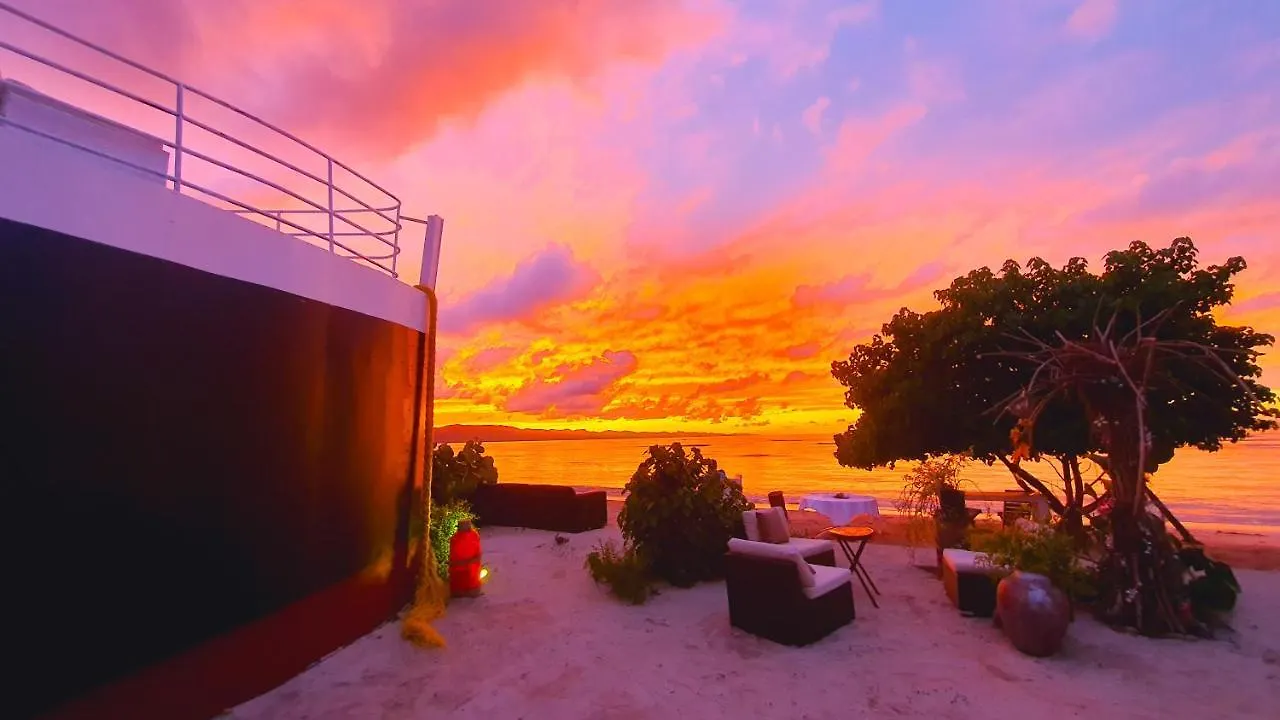 Bluemare Ecohotel Frente A La Playa Ensendada Punta Rucia